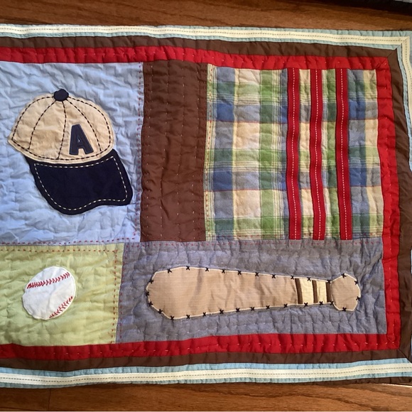 Pottery Barn Kids All Star Sports Quilt with Matching Shams Twin size - Picture 11 of 13